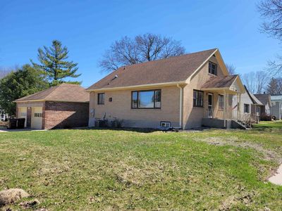 239 N Fairview Ave, Freeport, IL, 61032