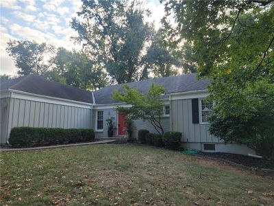 8100 Beverly Dr, Prairie Village, KS, 66208