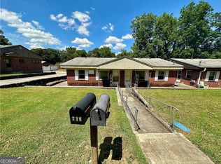 718 Hill St, Forest Park, GA 30297