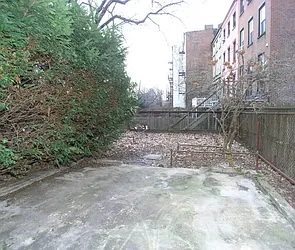 Rented by Rapid Realty Cobble Hill