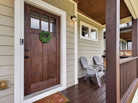 3rd image of 5819A Maxon Ave