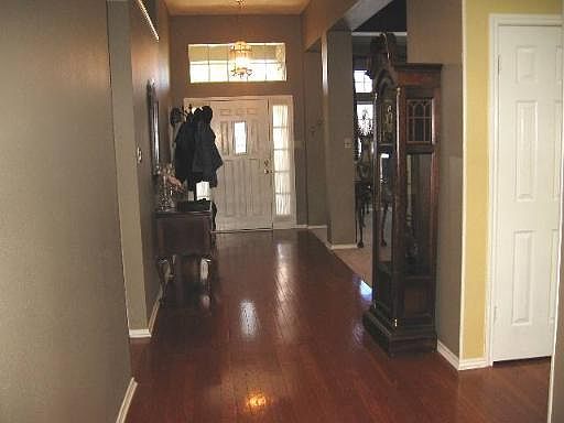 5th image of 219 WILLOW BLUFF