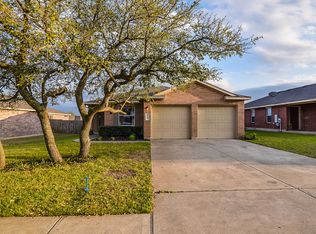 804 Municipal Dr, Leander, TX 78641