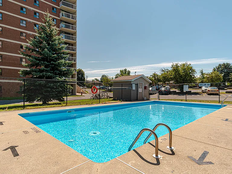 290 Bath Rd — Photo 8