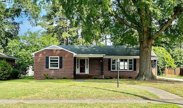 620 Peachtree St, Emporia, VA 23847 | Zillow