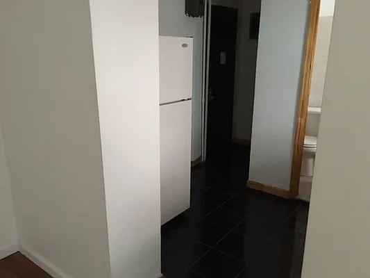 Rented by Moses Stoller, LREB | media 2