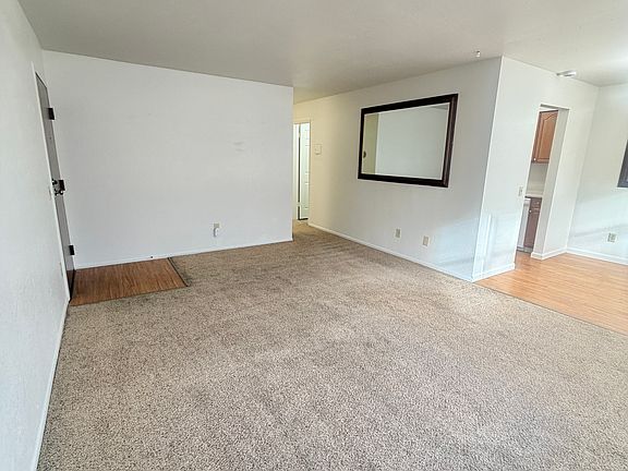 5th image of 2806 Howe Pl APT 3
