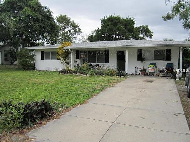 1st image of 812 Pineapple Ave