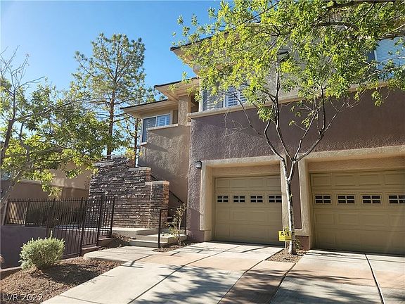 2nd image of 668 Peachy Canyon Cir Unit 101