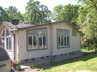 9190 Highland Rd, Independence, OR 97351