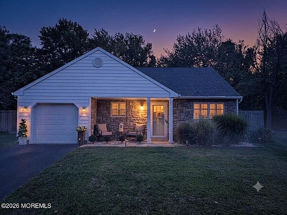 2nd image of 2 Ellison Court
