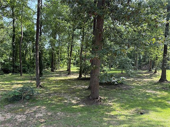 3rd image of 401 Timber Ridge Dr
