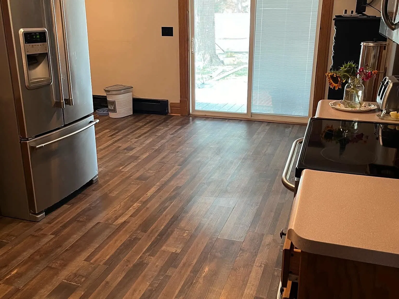4 bed, 1722 sqft, $2,000 — Photo 2