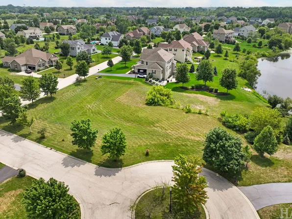 6605 Woodland Hills Dr Lot 13, Crystal Lake, IL 60014
