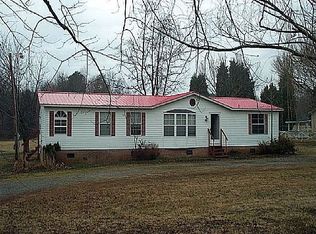 592 Gladstone Rd, Mocksville, NC 27028