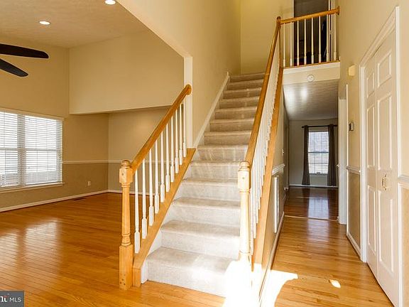2nd image of 11801 Arbor Glen Dr