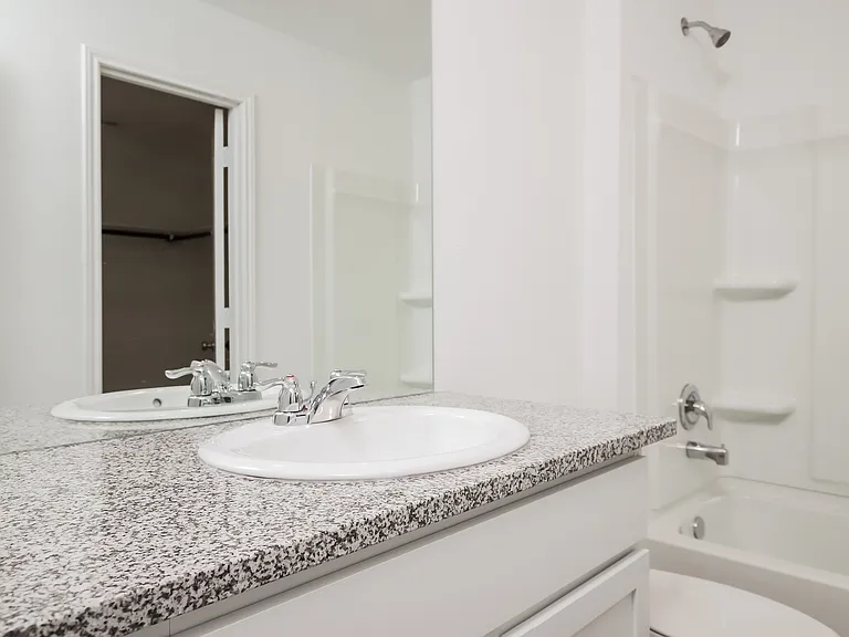 2907 Millikan Dr — Photo 10