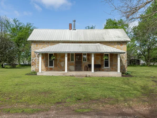 215 Madison St #7149, Hindsville, AR 72738