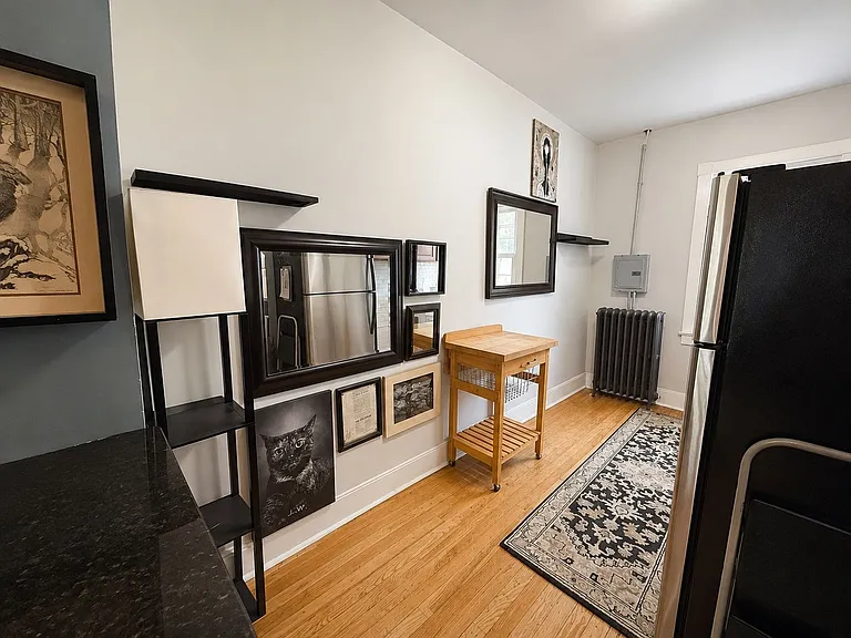 80 N 4th St #4 — Photo 11