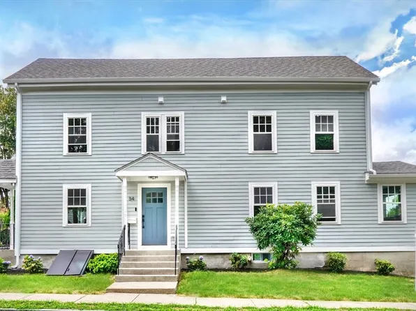 84 Park St, Arlington, MA 02474