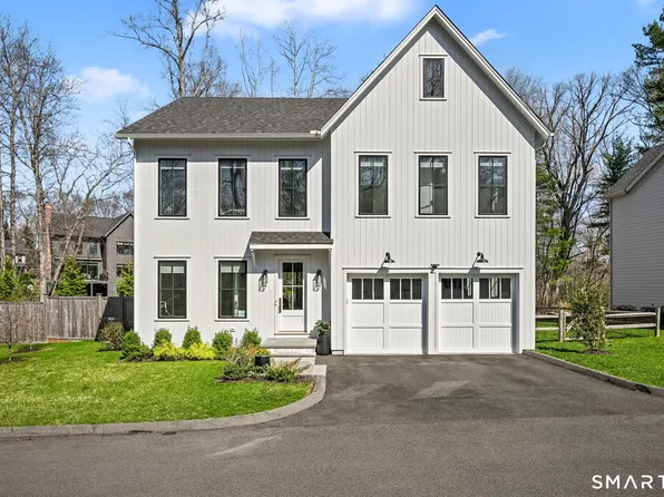 9 White Barns Lane, Norwalk, CT 06851