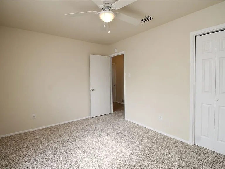533 Ruidoso Dr — Photo 10