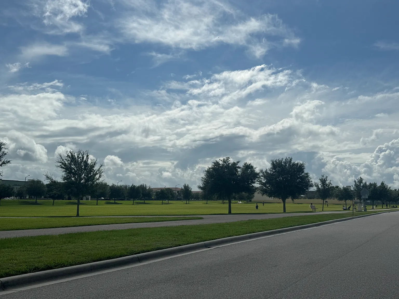 3 bed, 1580 sqft, $2,800 — Photo 3