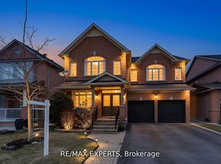 13 Villagewood St, Brampton, ON L6P2C3