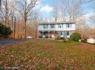 8978 Westchester Dr, Manassas, VA 20112