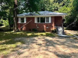 2124 Bayswater Rd, Macon, GA 31211