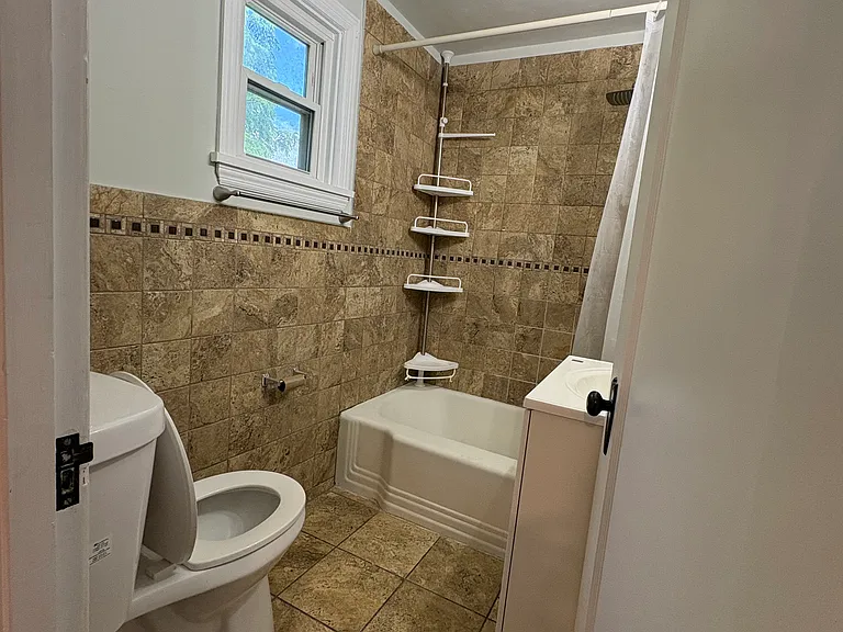 5357 Brownsville Rd — Photo 12