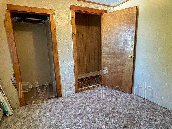 2nd image of 92 South St Unit 2