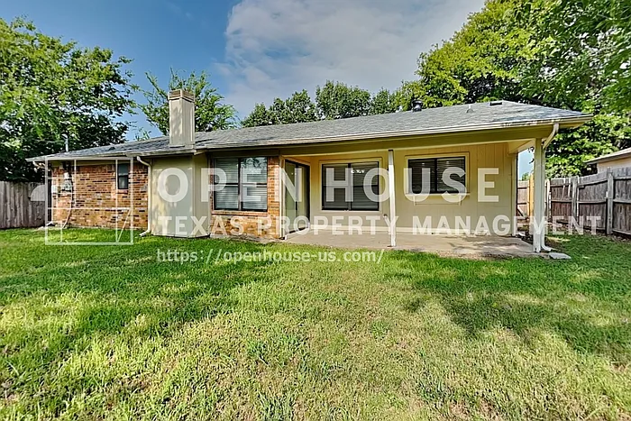 7228 Echo Hill Dr — Photo 18