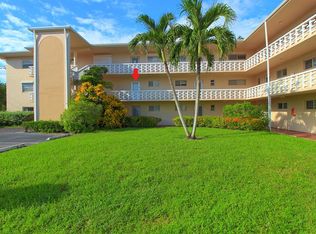 2721 N Garden Dr #202, Lake Worth, FL 33461
