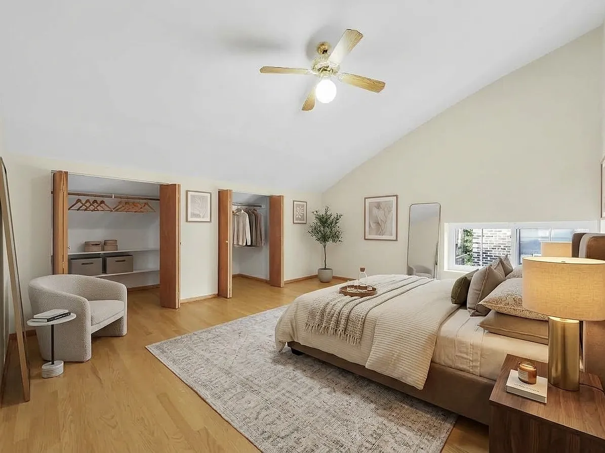 4 bed, 2500 sqft, $3,750 — Photo 3