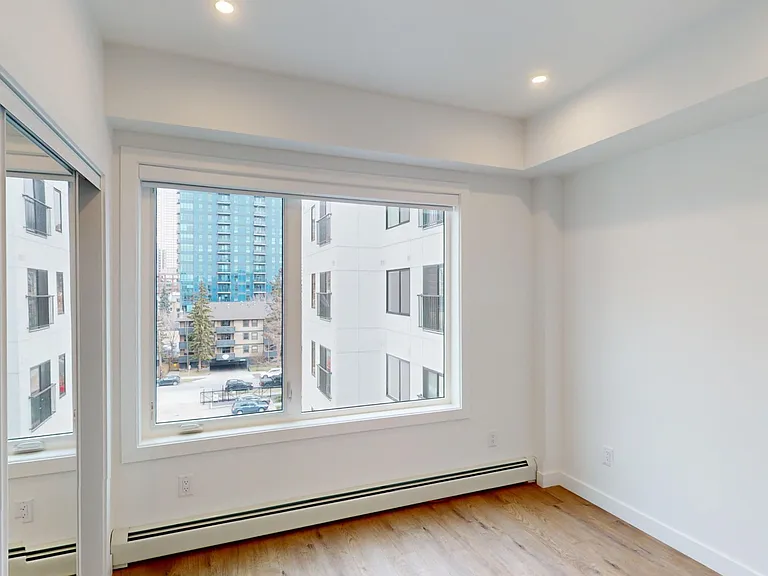 514 15th Ave SW — Photo 6