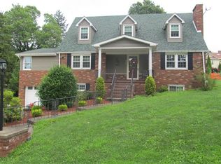 108 Mourning Dove Ln, Greensburg, PA 15601