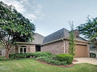 114 Harbortowne Rd, Ridgeland, MS 39157