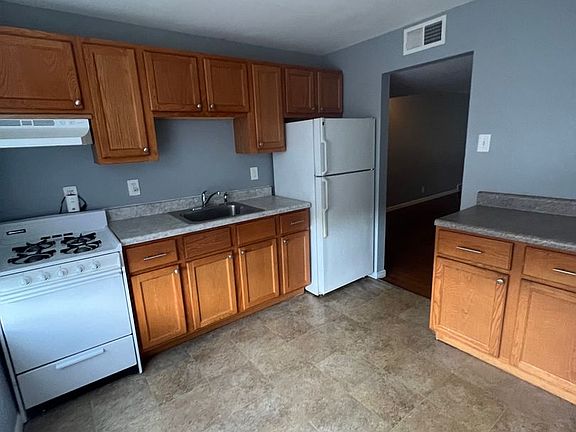4th image of 7414-7418 Olian Dr #D