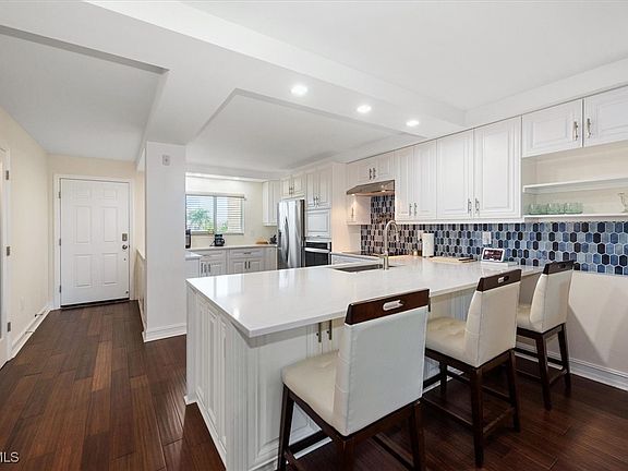 4th image of 4289 Mariner Way APT 313
