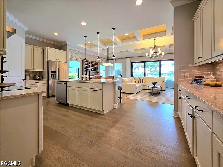 11624 Onyx Cir — Photo 29