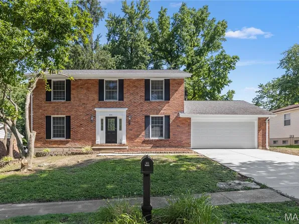 4351 Alderwood Dr, Florissant, MO 63033