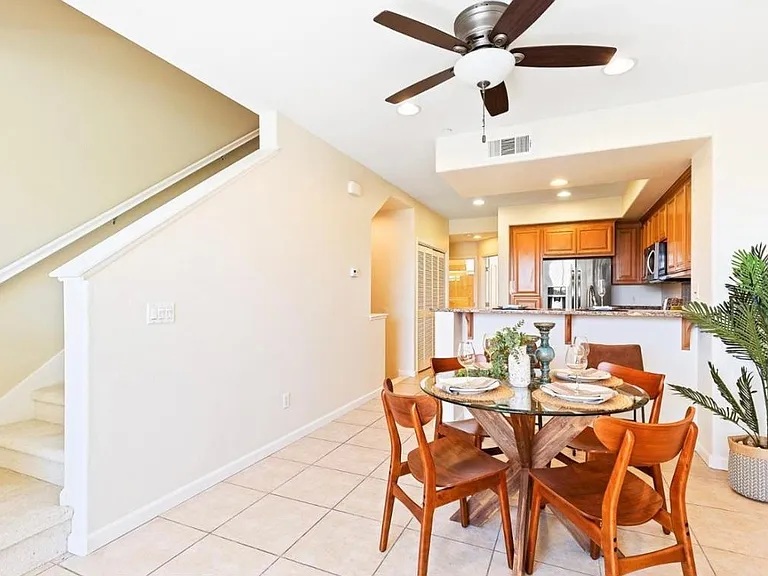 658 Luna Park Dr — Photo 4