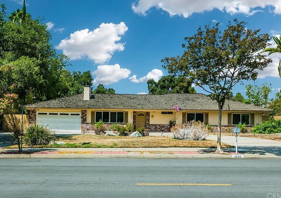 1st image of 1243 Highland Oaks Dr