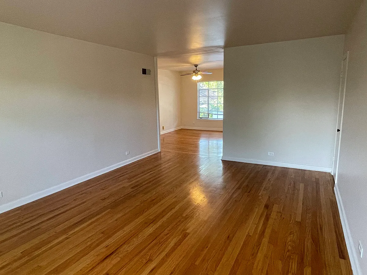 Building Photo - 417 W Gramercy Pl #4