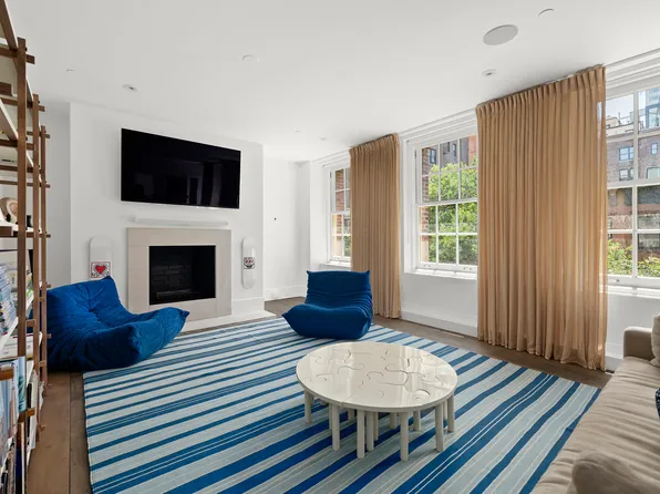 35 East 63rd Street image 15 of 25