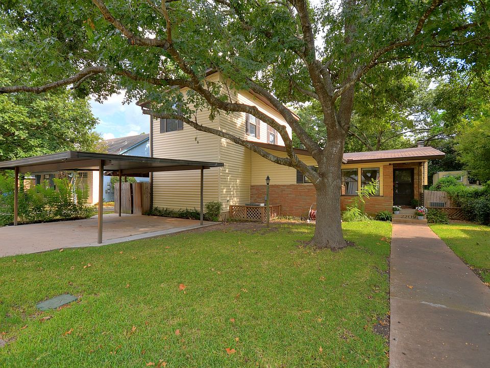 1st image of 2209 Shoalmont Dr