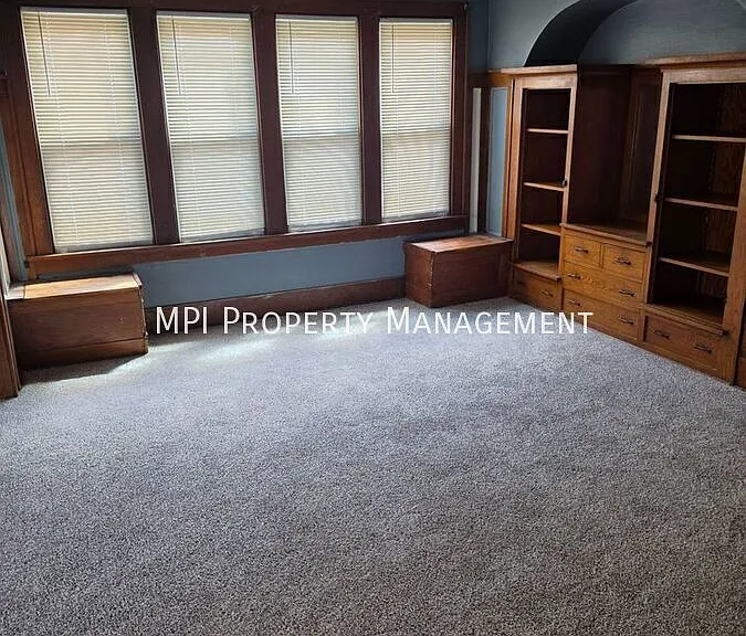 2869 N 37th St #2869 — Photo 4