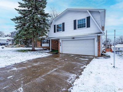 144 Windmill Rd, Buffalo, NY, 14218