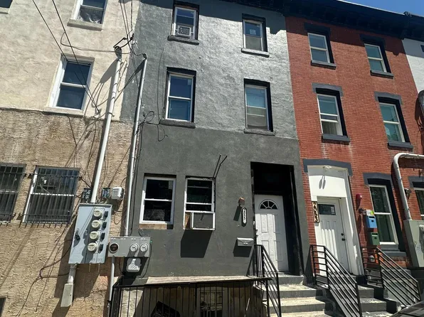 2055 W Oxford St, Philadelphia, PA 19121